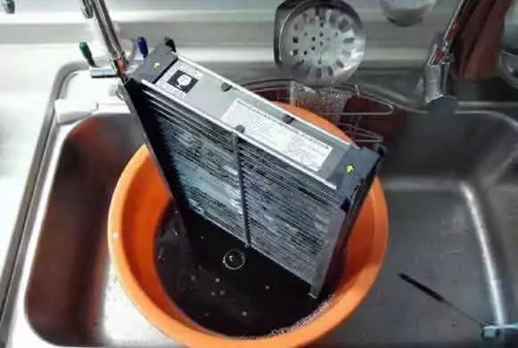 吊顶式新风系统推荐,新风系统主机吊顶效果图