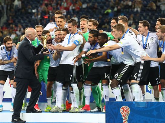 06年德国队红色客场球衣,德国队球衣客场2014