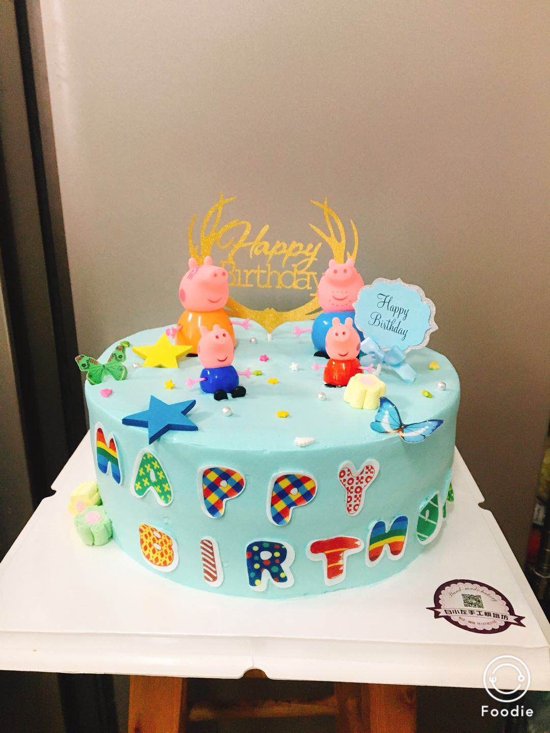 同样的蛋糕一个开裂一个不开裂,同样的蛋糕不一样的口感