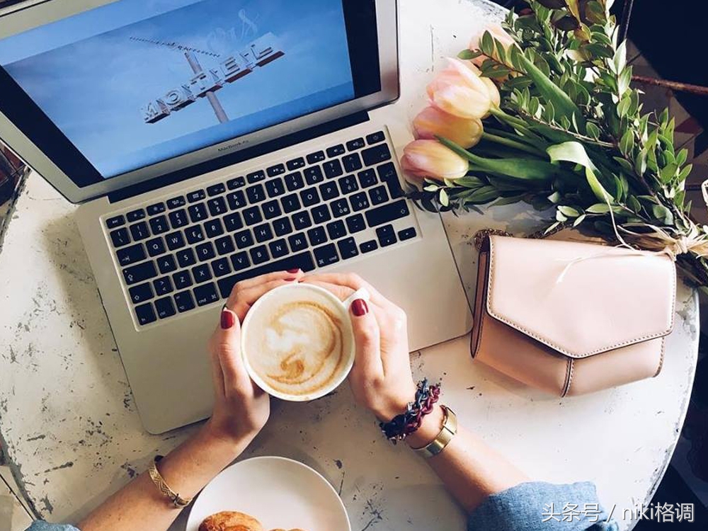 Sandro“Lou”系列,拒绝撞包尴尬,极简性冷淡风走起!