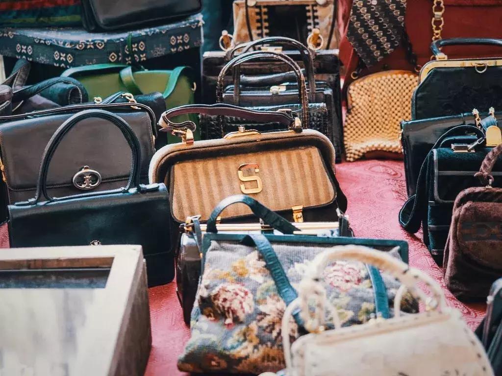 什么方法可以淘到大牌小样,loewe和celine草编包哪个好