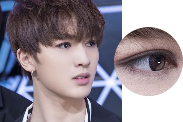 偶像练习生眼妆教程,韩国练习生女生妆容教程