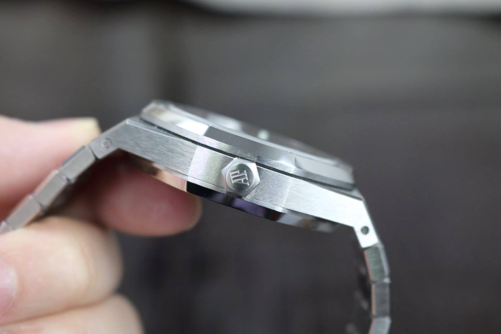 爱彼ap15400st复刻,爱彼ap26703皇家橡树离岸型42mm