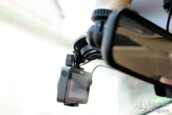 行车记录仪装暗线,行车记录仪专用安装方法