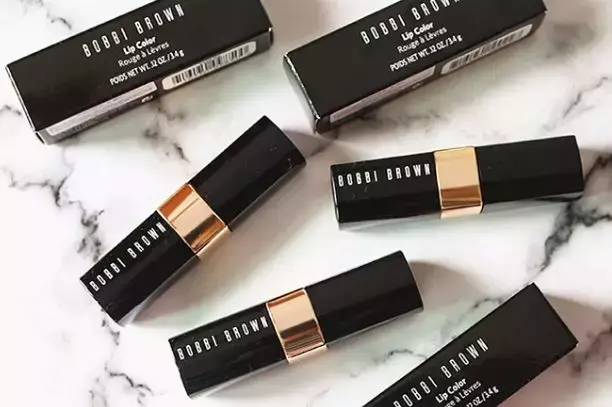 口红真的选错的话不好看吗,口红是不是整个妆容最重要