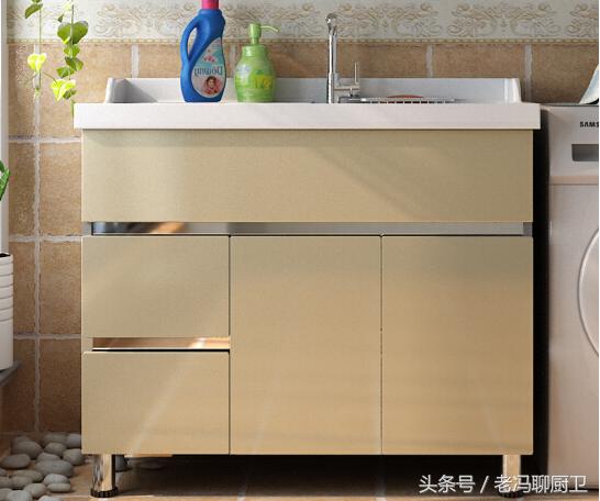 什么样的材质的浴室柜最好,浴室柜什么材质的好又实用