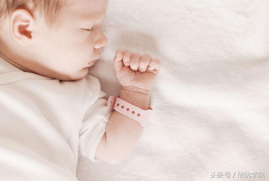 婴儿黄疸最简单的解决方法,宝宝黄疸怎么避免