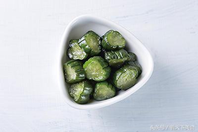 小黄瓜的100种做法大全,小黄瓜要怎么吃才好