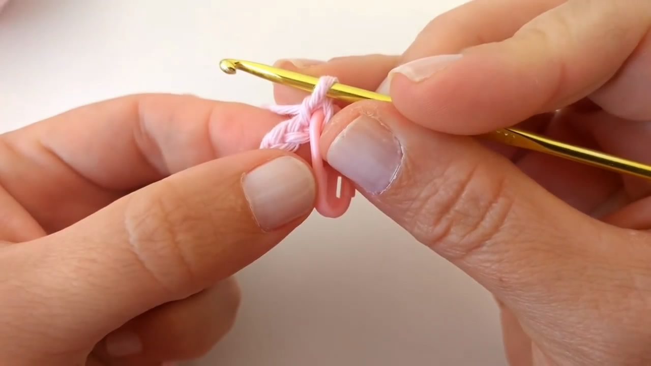 最新钩织婴儿鞋全教程,钩编织婴儿鞋教程全过程