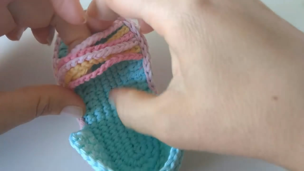 最新钩织婴儿鞋全教程,钩编织婴儿鞋教程全过程