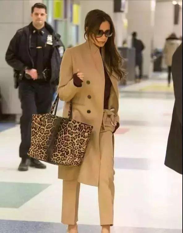 好几种颜色穿搭视频,关于日系穿搭的七种颜色搭配