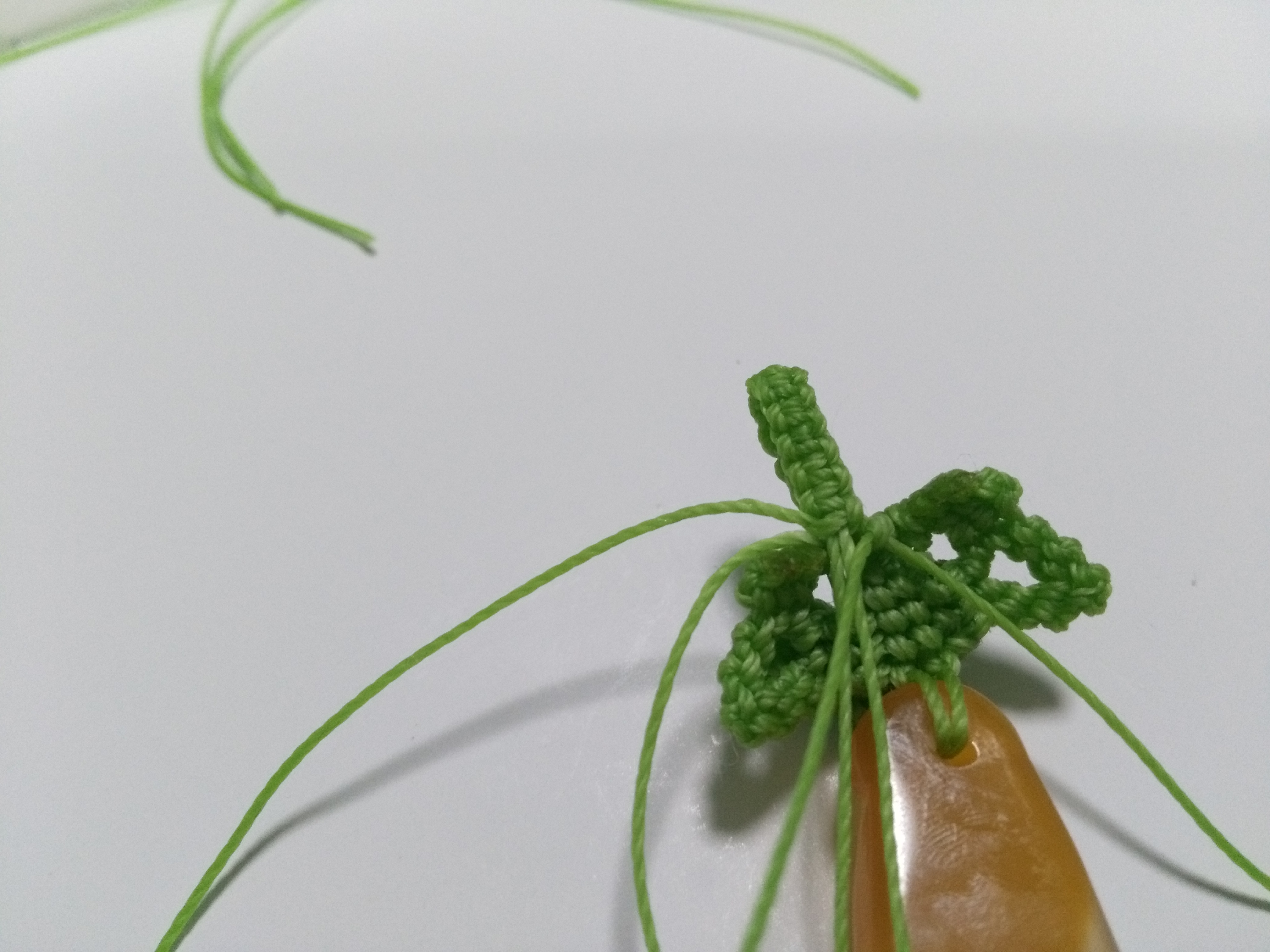 玛瑙豆子编手机吊坠法教程,玉豌豆吊坠怎么编绳