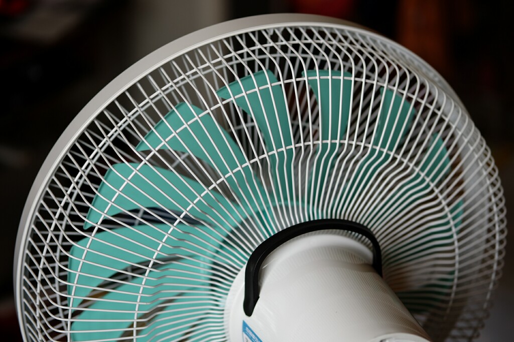 夏季落地扇我选择一款静音风量大的颜值电风扇：先锋DLD-D7