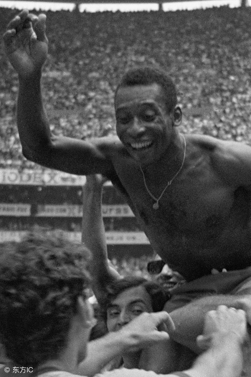 足球史上十大七号球员,十大10号球星