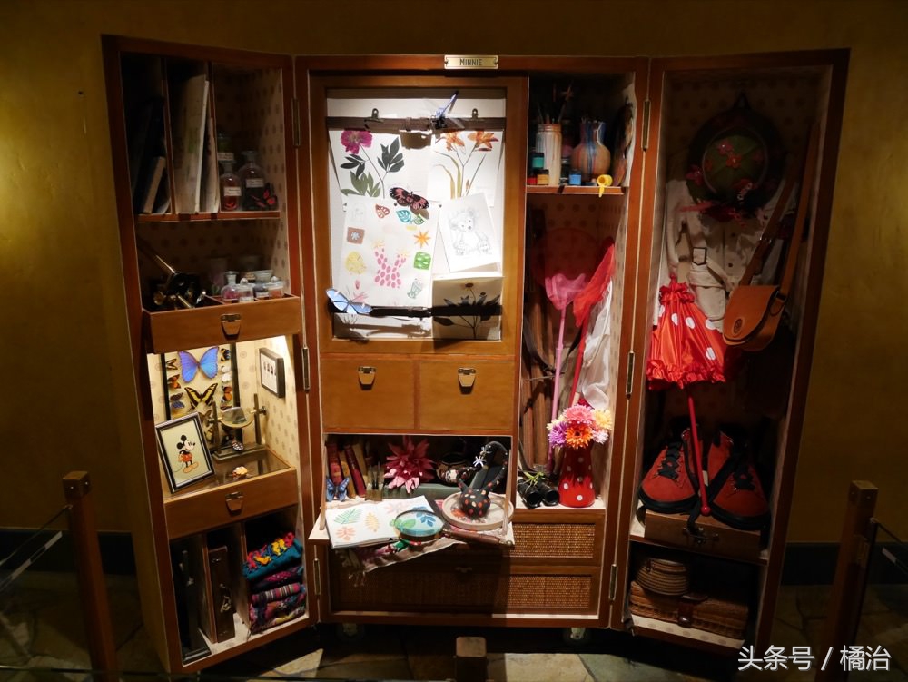 去香港迪士尼入住体验,香港迪士尼探索家酒店游泳池