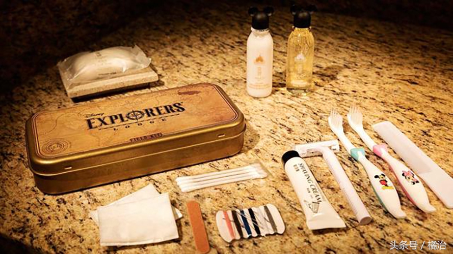 去香港迪士尼入住体验,香港迪士尼探索家酒店游泳池