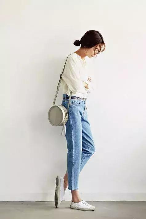 小白鞋泛黄别扔了超好用的办法,小白鞋发黄怎么办不用小苏打