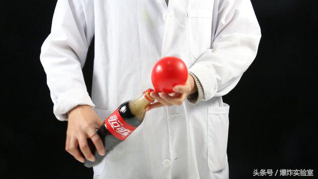 吹气球的另外一种方法,有趣的吹气球