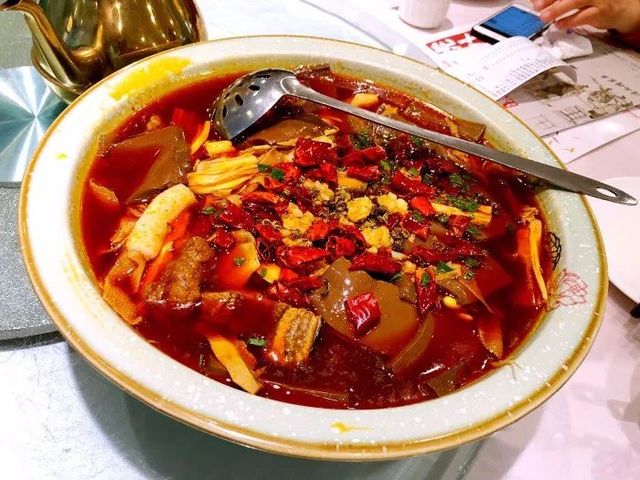 陕西南路美食一条街,陕西南路美食攻略