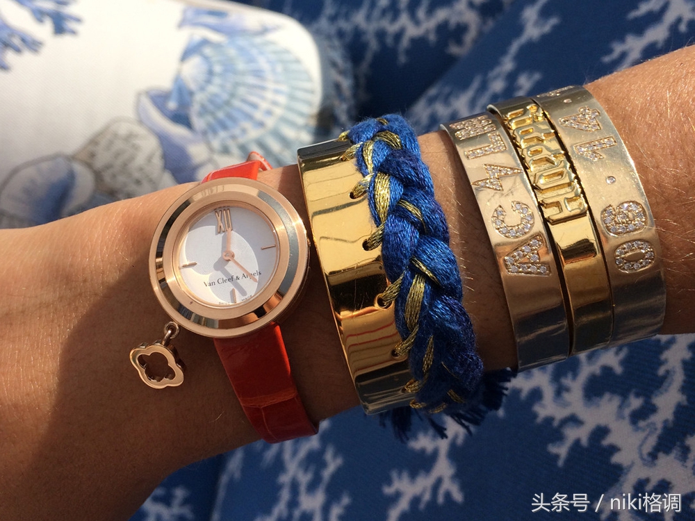 梵克雅宝香水有哪些系列,梵克雅宝第一支香水