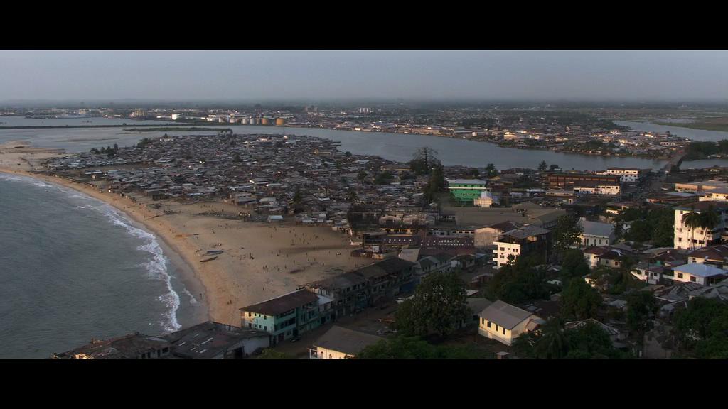 疯狗强尼，告诉你不一样的非洲