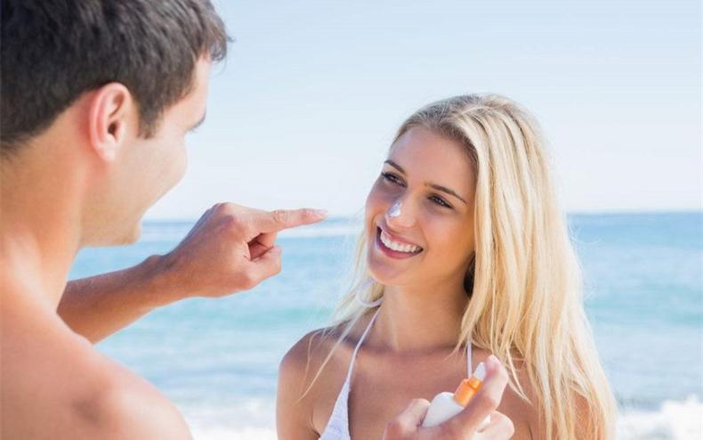 防晒霜有隔离的效果还用隔离霜吗,用了防晒霜还需要用防晒隔离霜吗