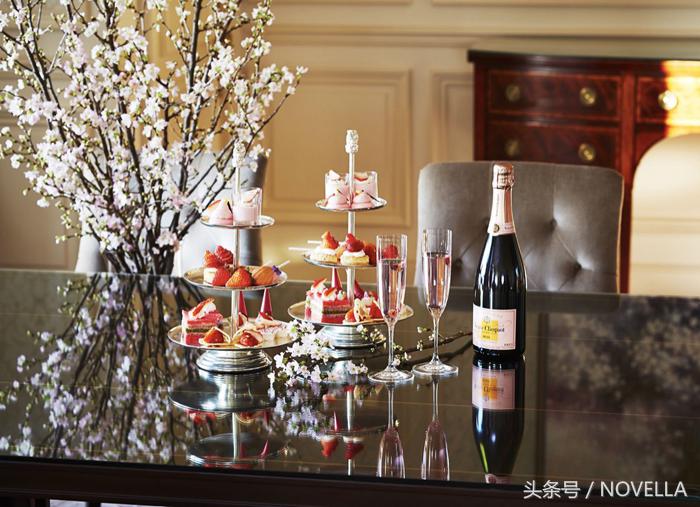 避开了人山人海的景点,避开人山人海去看星辰大海