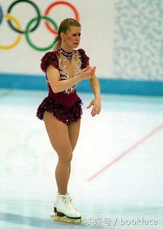 比赛前夕被打断腿,比赛前期被队友打断腿