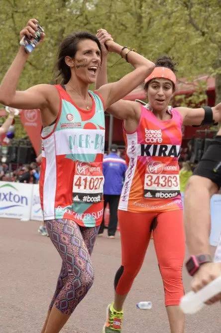 姣旀儴鐜板満,姣旀儴鐜板満瑙嗛澶у叏