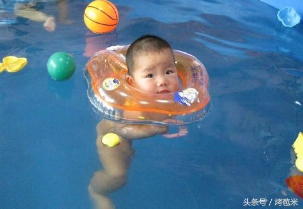 花钱带宝宝游泳？你那是给宝宝泡澡！如何让宝宝享受真正的游泳