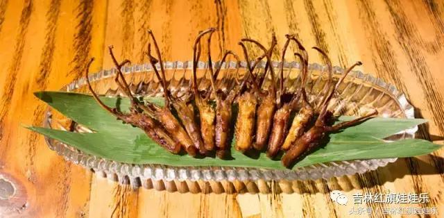 这家藏在吉林市CBD商圈的“深夜食堂”​2.0版，和剧里的不太一样