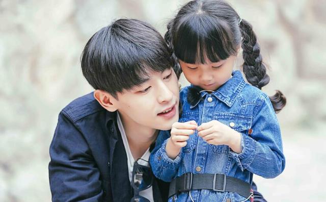 邓伦误将马思纯叫成“晨晨”，这是与金晨还有爱火复燃的可能？