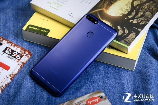 千元的全面屏手机荣耀7,荣耀畅玩7a高配版详细参数