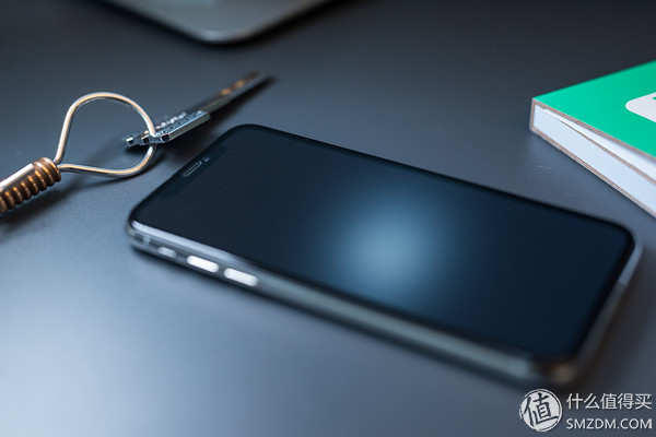 手机钢化膜哪种清晰度最好,手机膜推荐苹果什么膜好