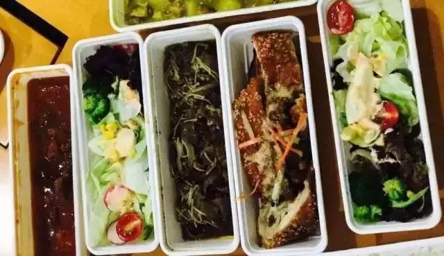 kfc新形象,kfc为什么变绿了