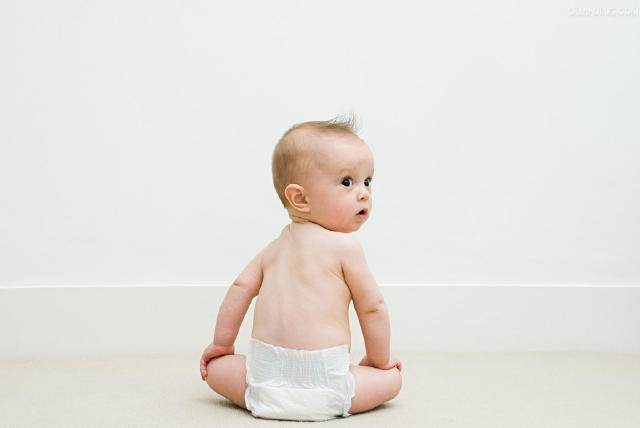 宝宝的脚变成了罗圈腿,导致宝宝罗圈腿的真正原因