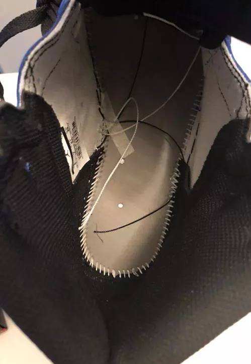 aj1小闪电og鉴定,aj1小闪电og是元年吗