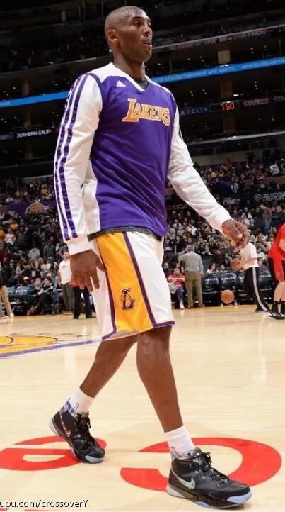 回忆篇从青涩到成熟记忆里的黑曼巴 ----科比战靴系列