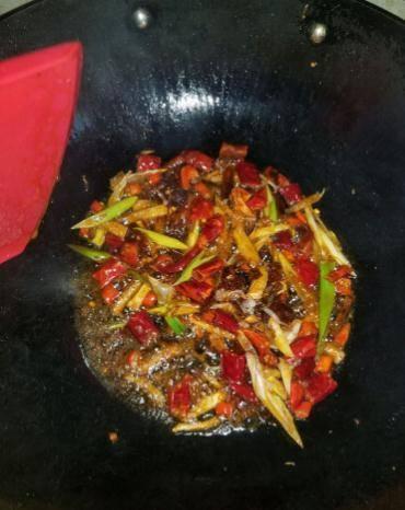 煎干鱼块的做法大全简单又好吃,干煎鱼块教学