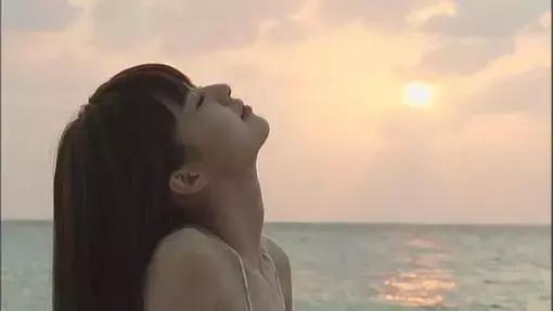 微信朋友圈晚安说说心情短语,自律励志晚安朋友圈说说