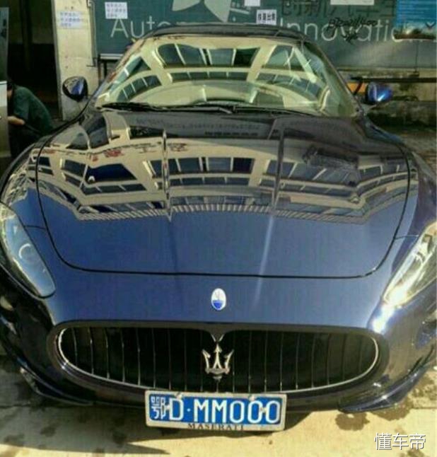 荆州最牛的豪车豪牌，最贵的落地1500万，平时你遇到过几辆？