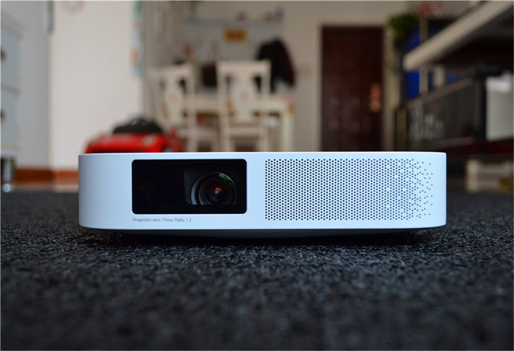 极米无屏电视z4,极米投影电视z6