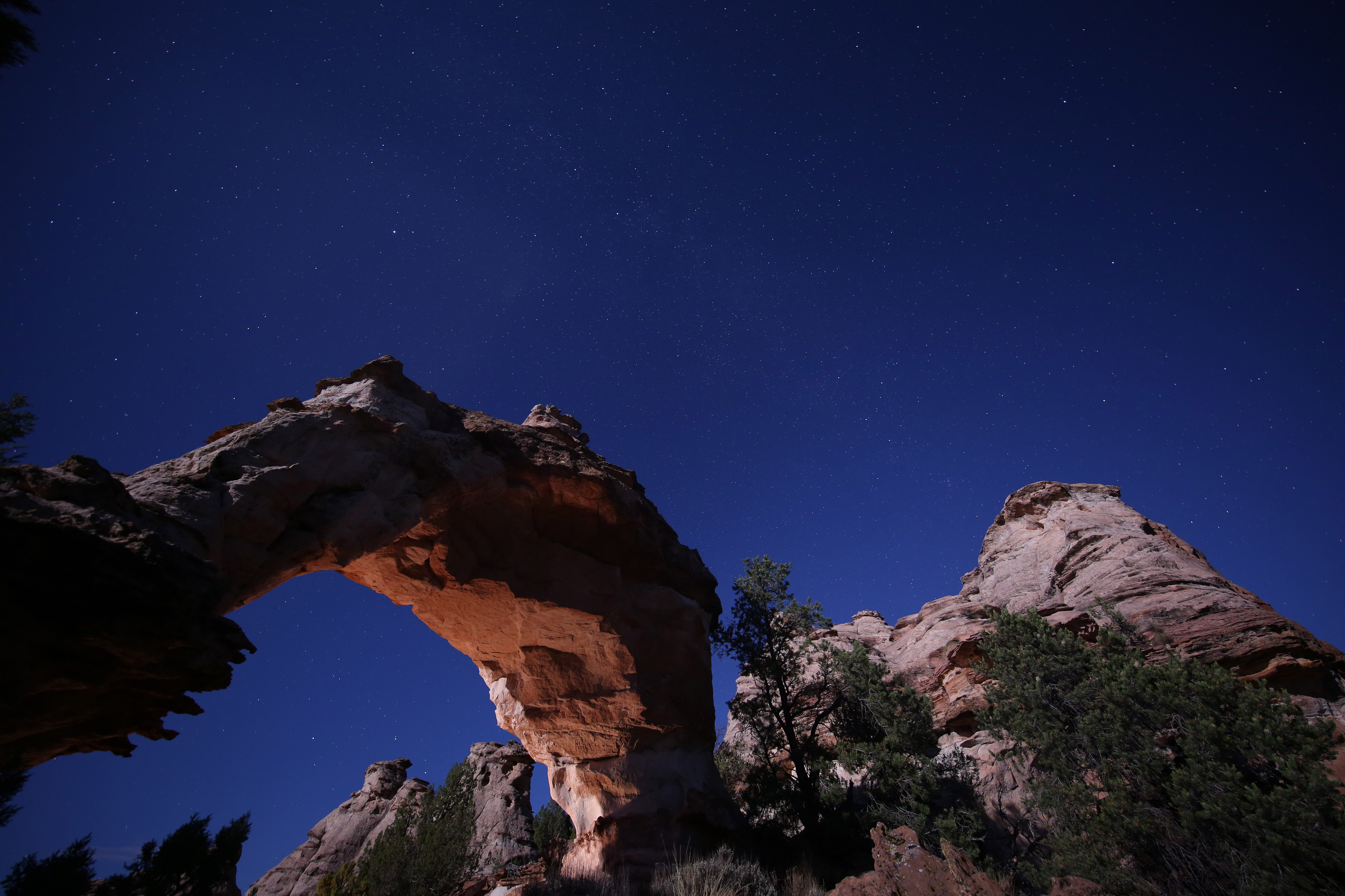 佳能镜头最好的,佳能最长焦镜头推荐