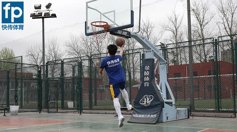 勒布朗15实战测评,勒布朗15low拆解