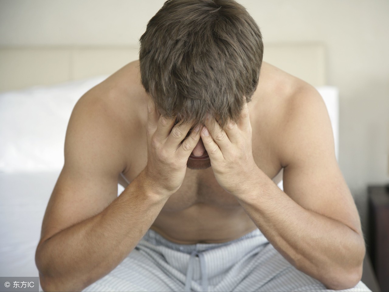 一个男人早起的样子,一个男人早起能做什么事