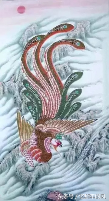 美丽的孔雀和凤凰吉祥的象征,孔雀和凤凰的寓意及象征