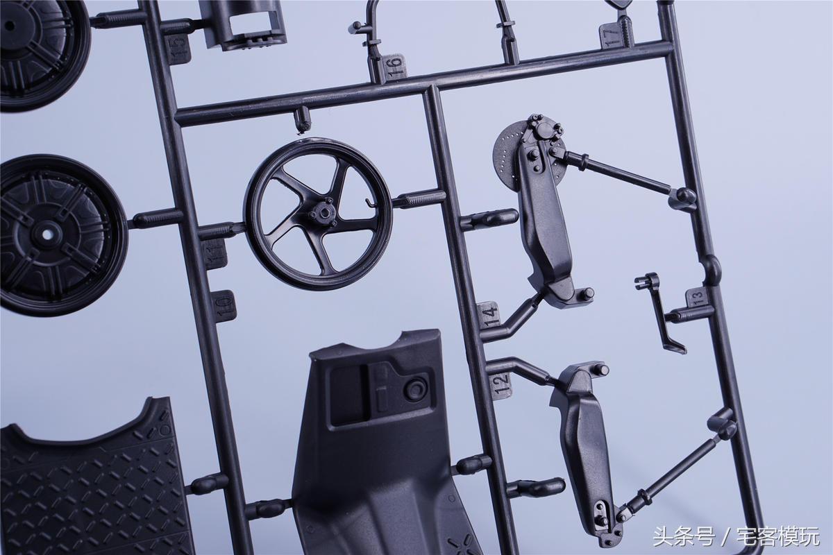 小牛电动车n1s动力版多少ah,76v100a小牛n1s尺寸