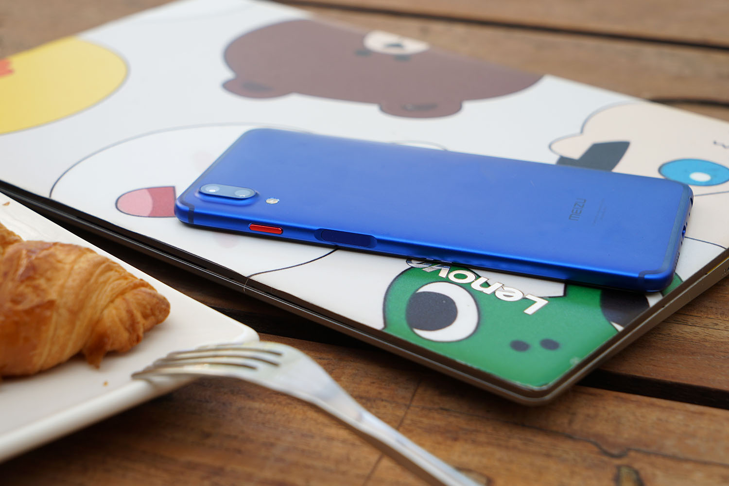 魅蓝e3测评,魅蓝e3评测