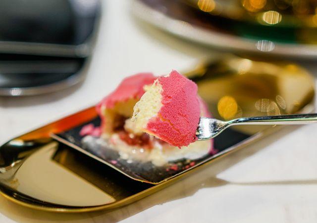 潮爆ins的粉色甜品店来通城啦！一大片粉红豹直撩你的少女心！