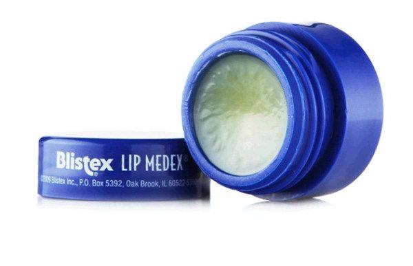 嘴唇经常干裂最好用哪种润唇膏,嘴唇干裂起皮用什么唇膏比较好